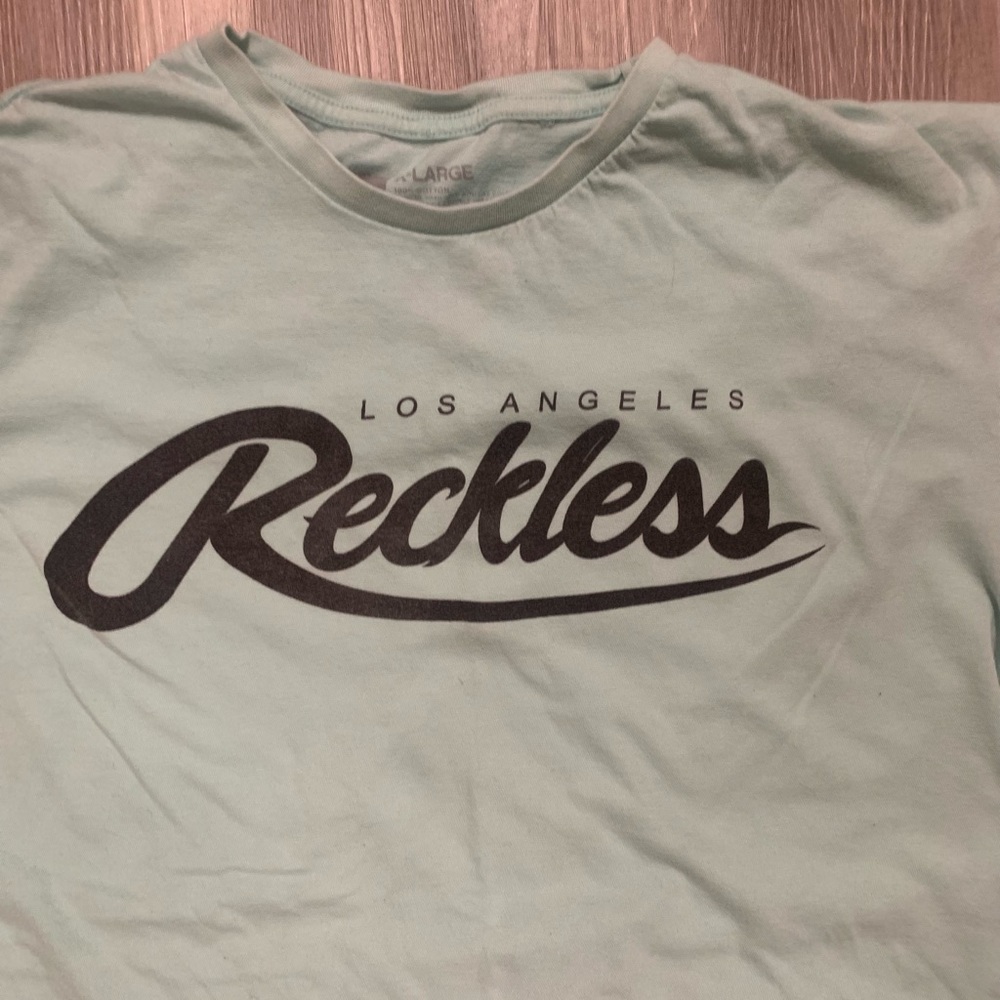 Young & Reckless Men’s T-Shirt- Size XL - Picture 2 of 4